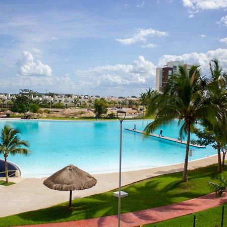 Departamento En Cancun Con 7 Albercas Tipo Playa Y Laguna Luaran gambar