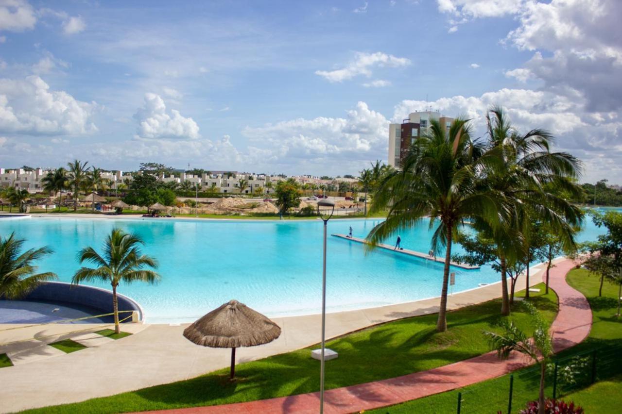 Departamento En Cancun Con 7 Albercas Tipo Playa Y Laguna Luaran gambar