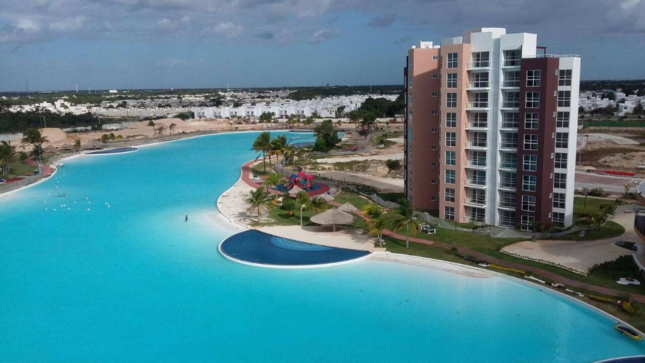 Departamento En Cancun Con 7 Albercas Tipo Playa Y Laguna Luaran gambar